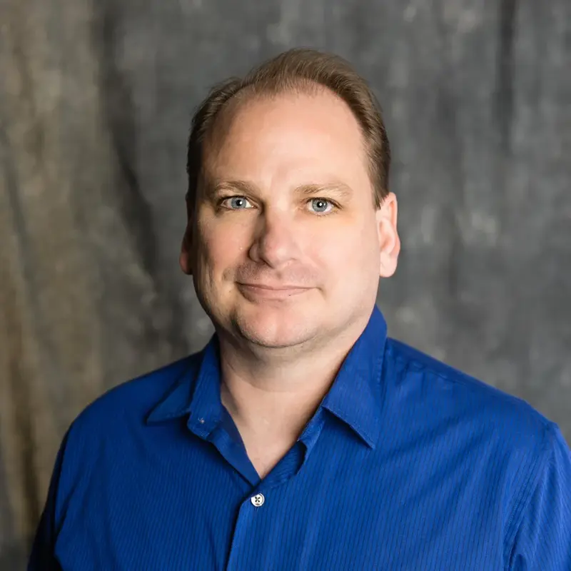headshot2023-smaller-square